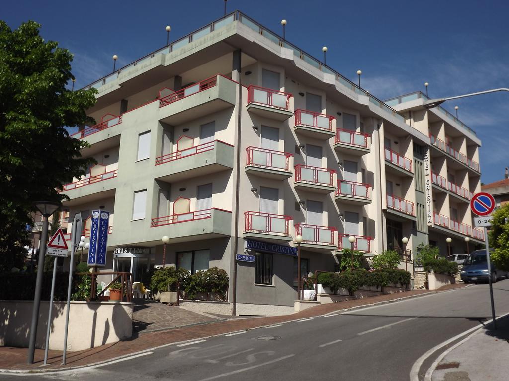Hotel Cristina Chianciano Terme Luaran gambar