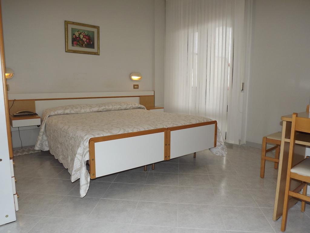 Hotel Cristina Chianciano Terme Luaran gambar