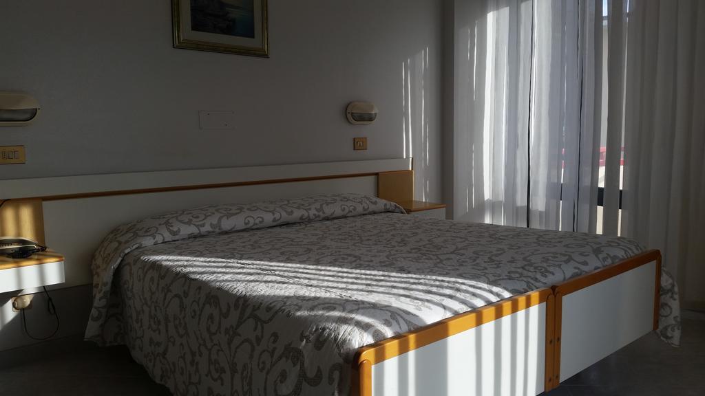 Hotel Cristina Chianciano Terme Luaran gambar